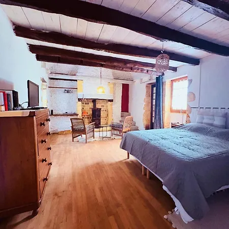 A 2km Du Centre De * Sarlat-la-Canéda