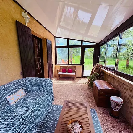 וילה A 2km Du Centre De סרלה-לה קנדה