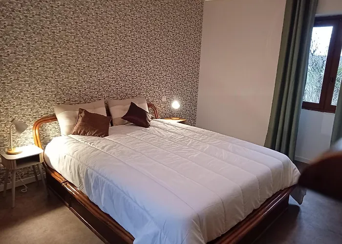 A 2km Du Centre De Villa Sarlat-la-Canéda